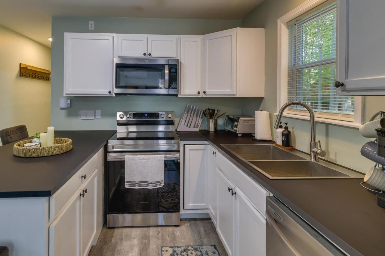 Retreat With Community Pool And Access! Tobyhanna